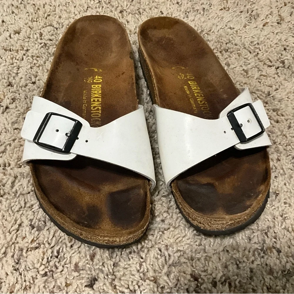 Birkenstock White Sandals with Buckles women’s 40 - Picture 8 of 15